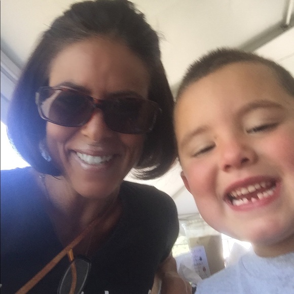 Meet your Posher, Lisa - Picture 6 of 6